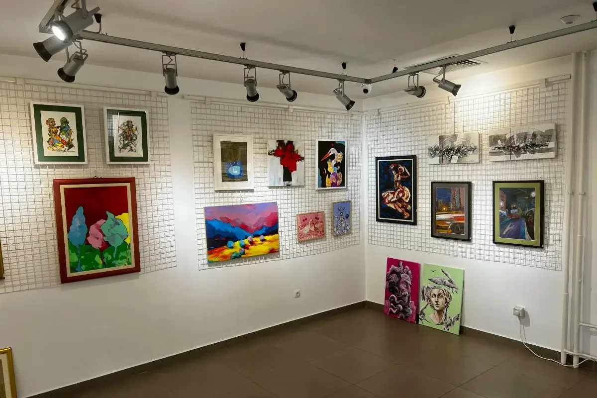 Galerija Plus