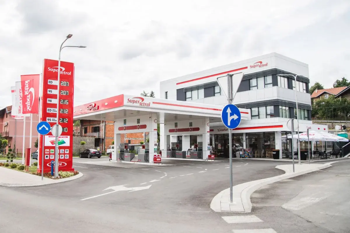 Super Petrol