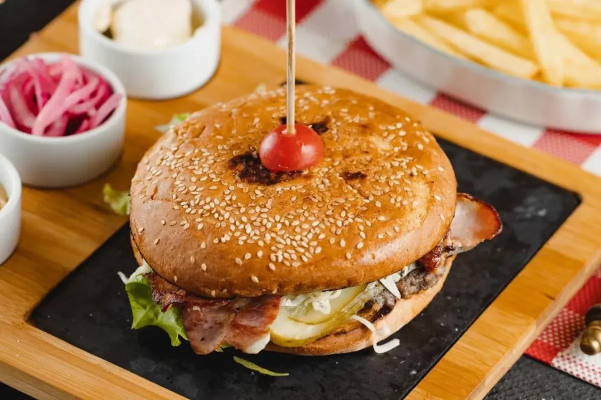 Kafe-Restoran Mamička