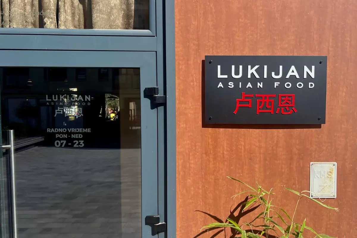 Lukijan Asian Food