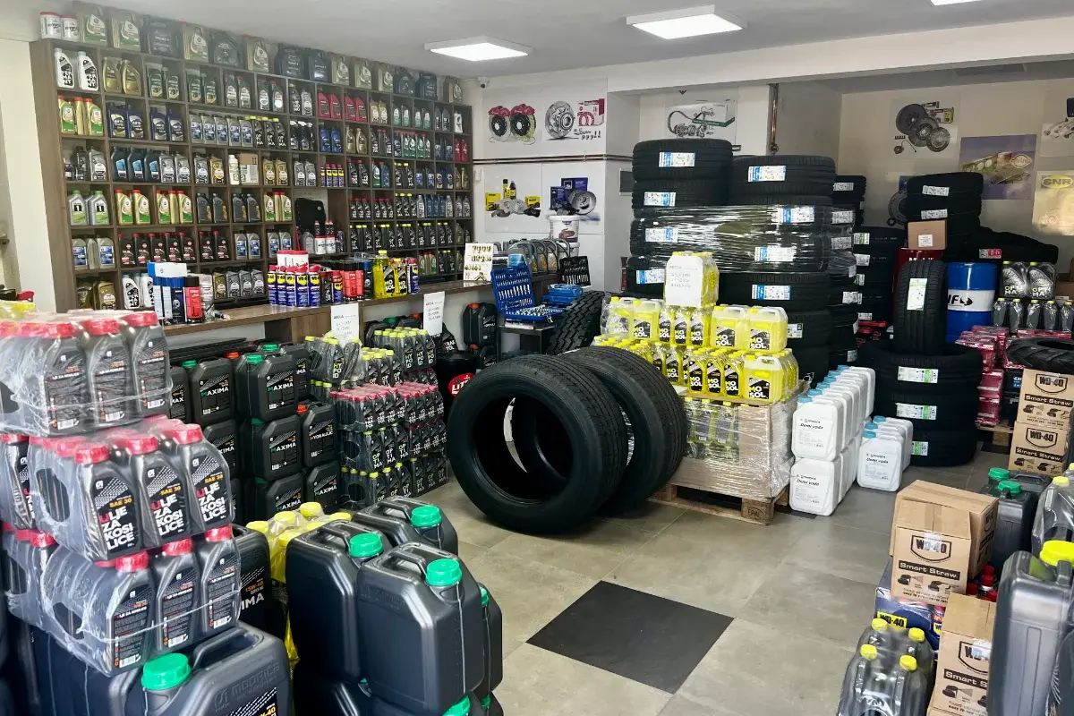 Auto kuća Lav