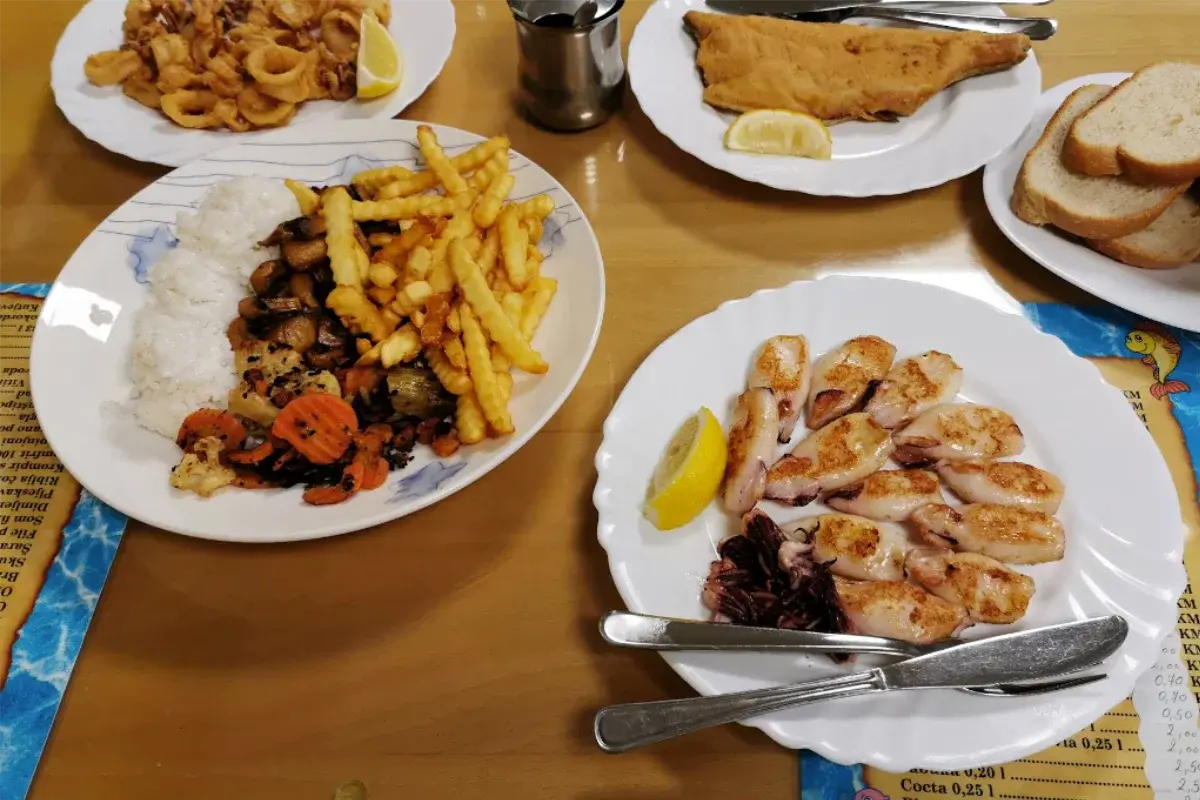 Girica Riblji Restoran