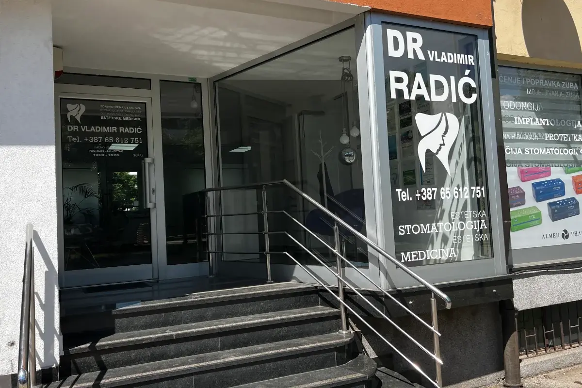 Dr Vladimir Radić