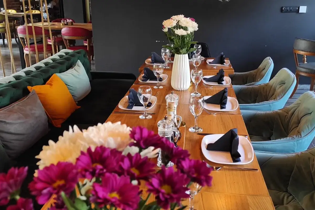 Plan B Restaurant & Caffe
