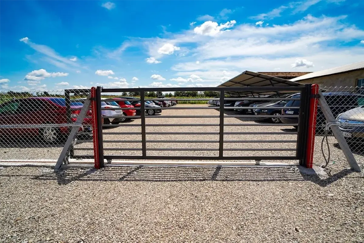 Parking & Garaža Aerodrom Banja Luka
