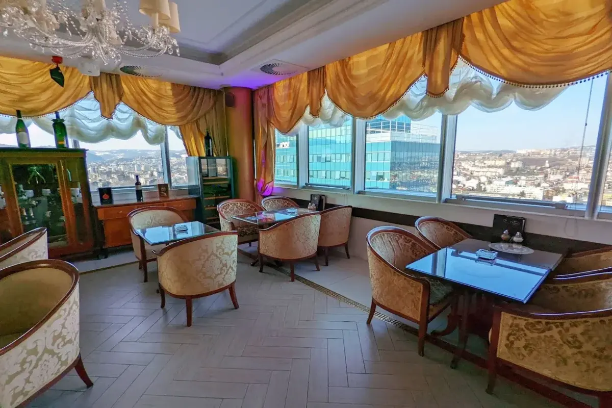 Restaurant & Lounge bar Integra