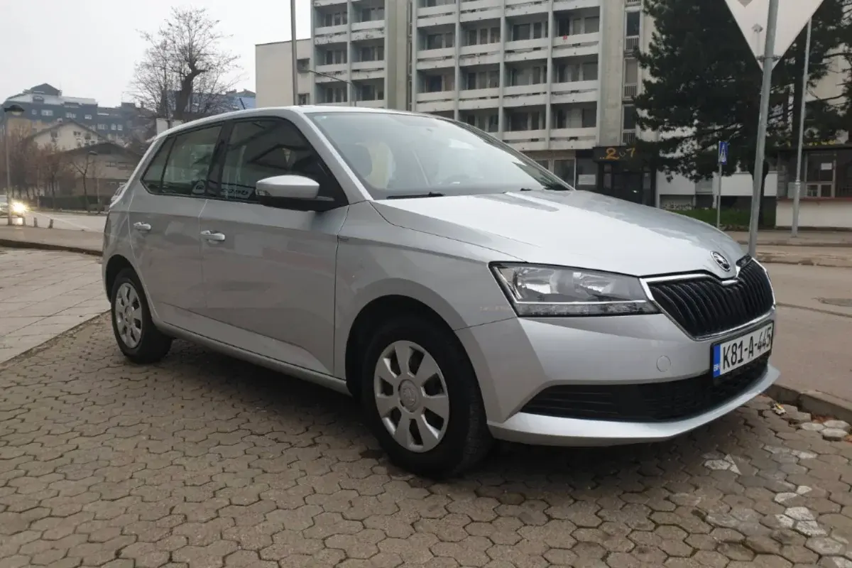 Radiks Rent a Car 