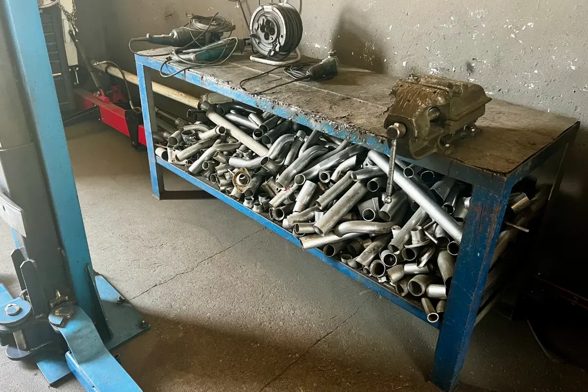 Auto Galant servis auspuha