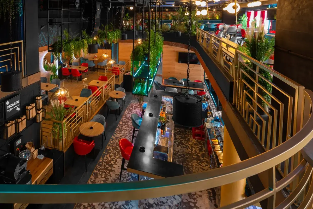Bizarre Diverse Bar