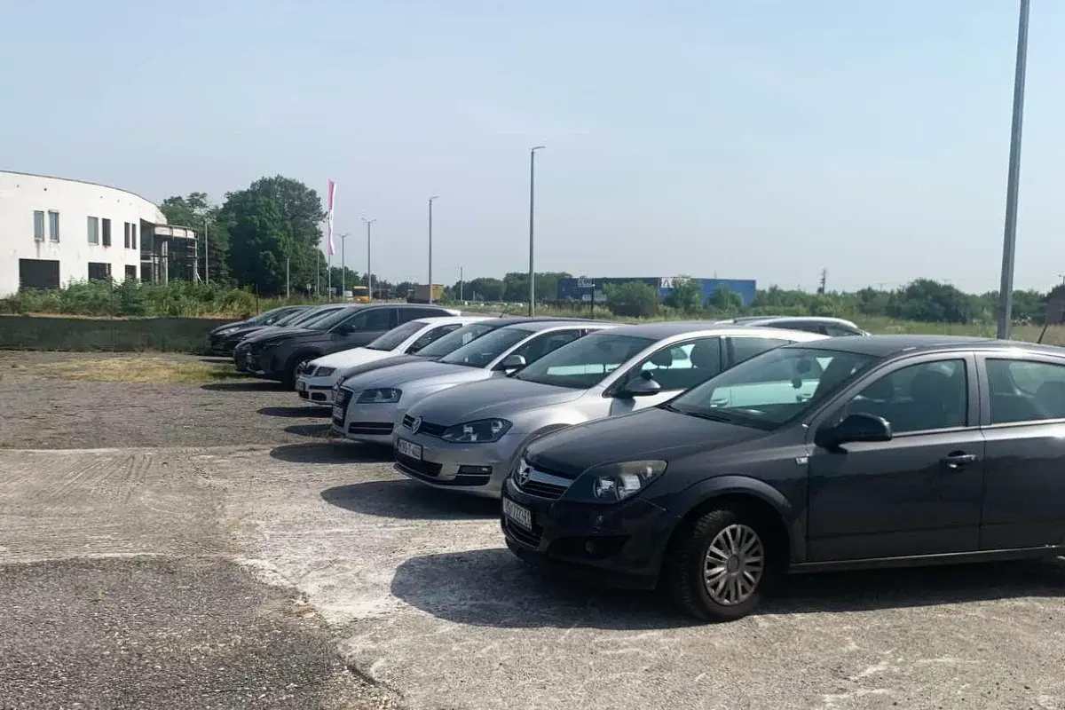 M&M Aerodromski Parking