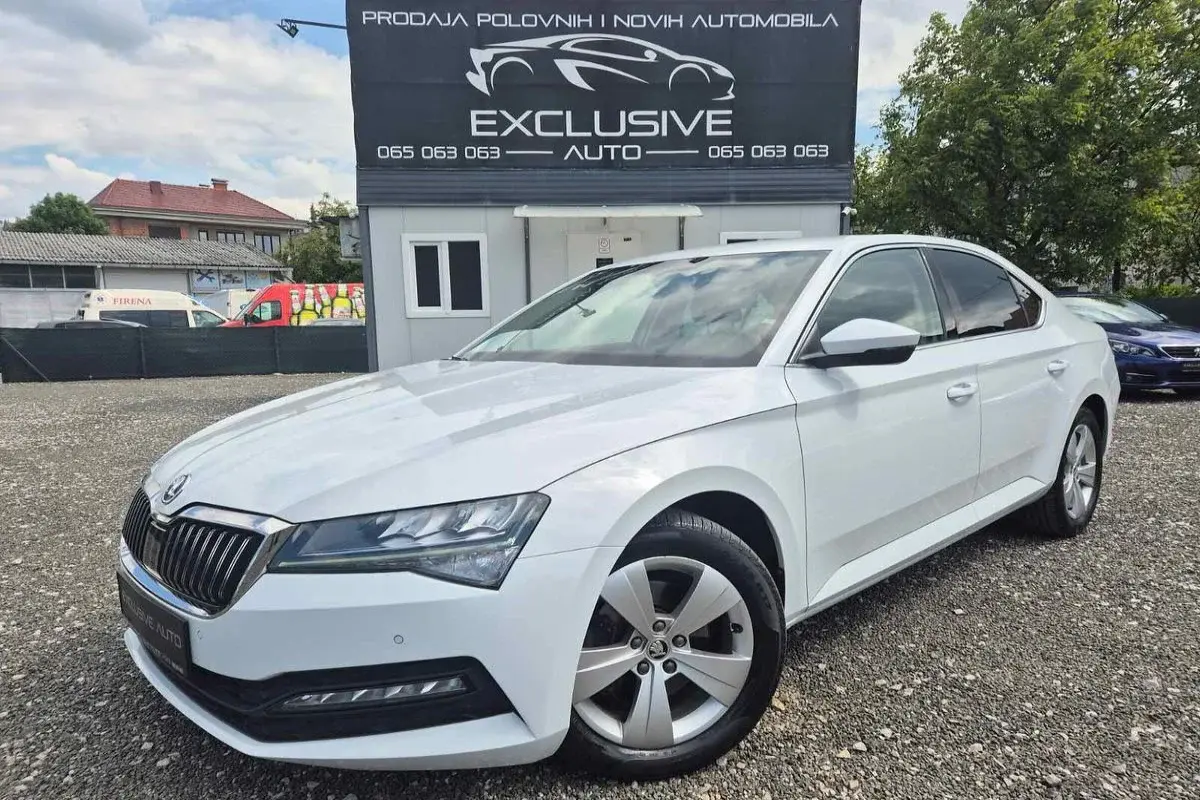 Exclusive Auto