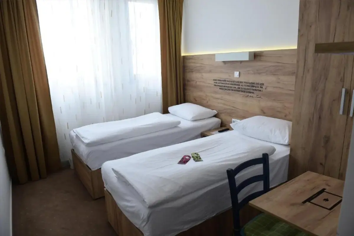 Hotel Tesla
