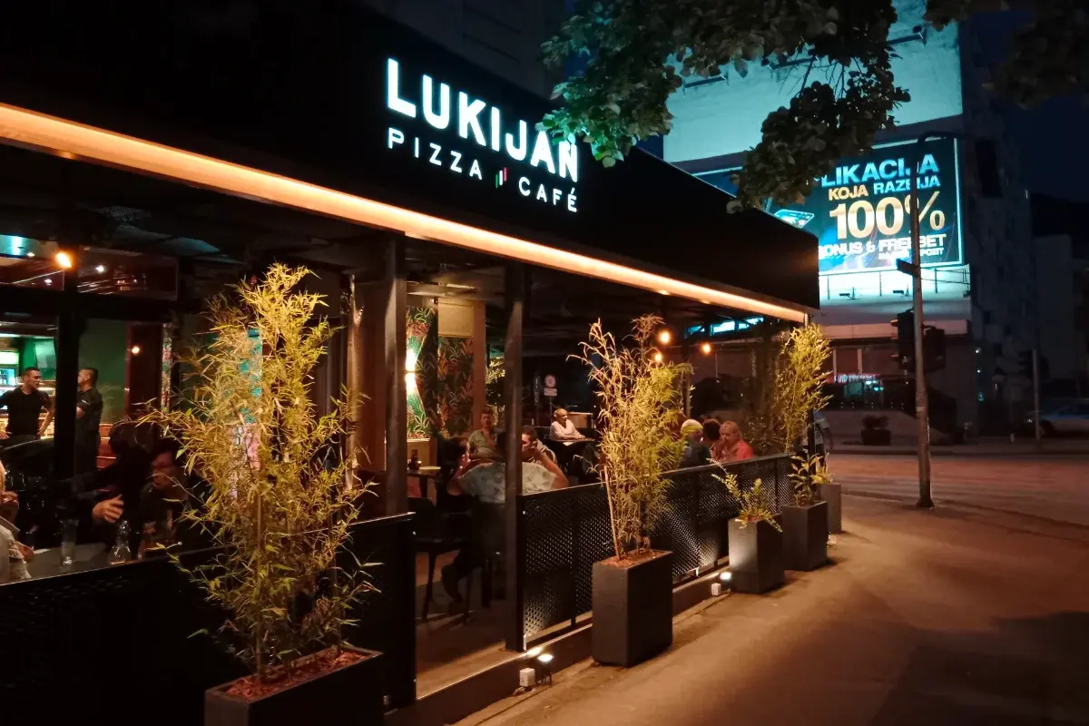 Lukijan Pizza Café