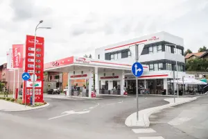 Super Petrol