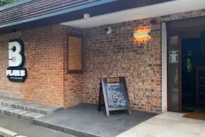 Plan B Restaurant & Caffe