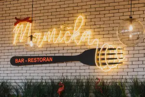 Kafe-Restoran Mamička